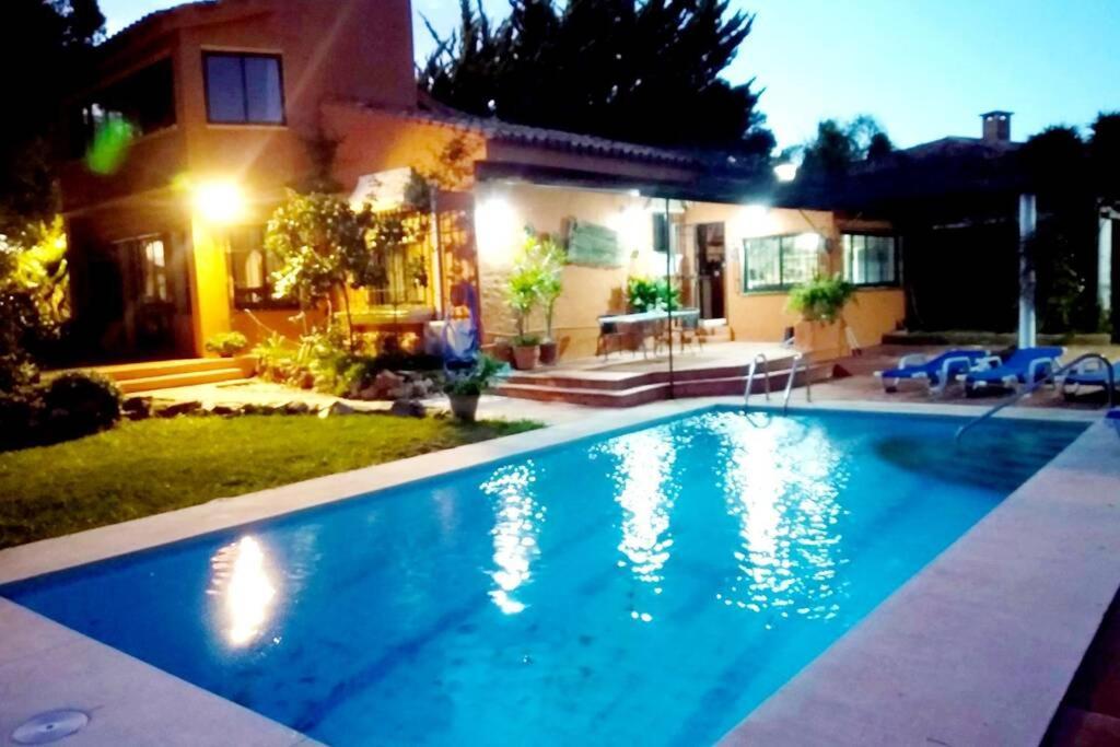 Villa Torrenueva Málaga Exterior foto